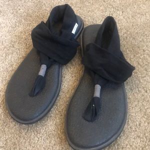 Sanuk Sandals WORN ONCE